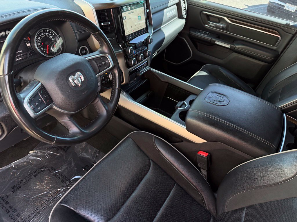 Used 2022 RAM 1500 Laramie AWD/4WD image 18
