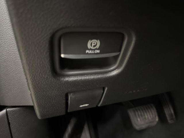 New 2025 Jeep Grand Cherokee Altitude image 15