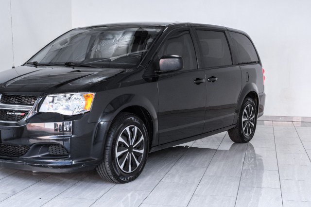 Used 2018 Dodge Grand Caravan SE w/ UConnect Hands-Free Group FWD image 53