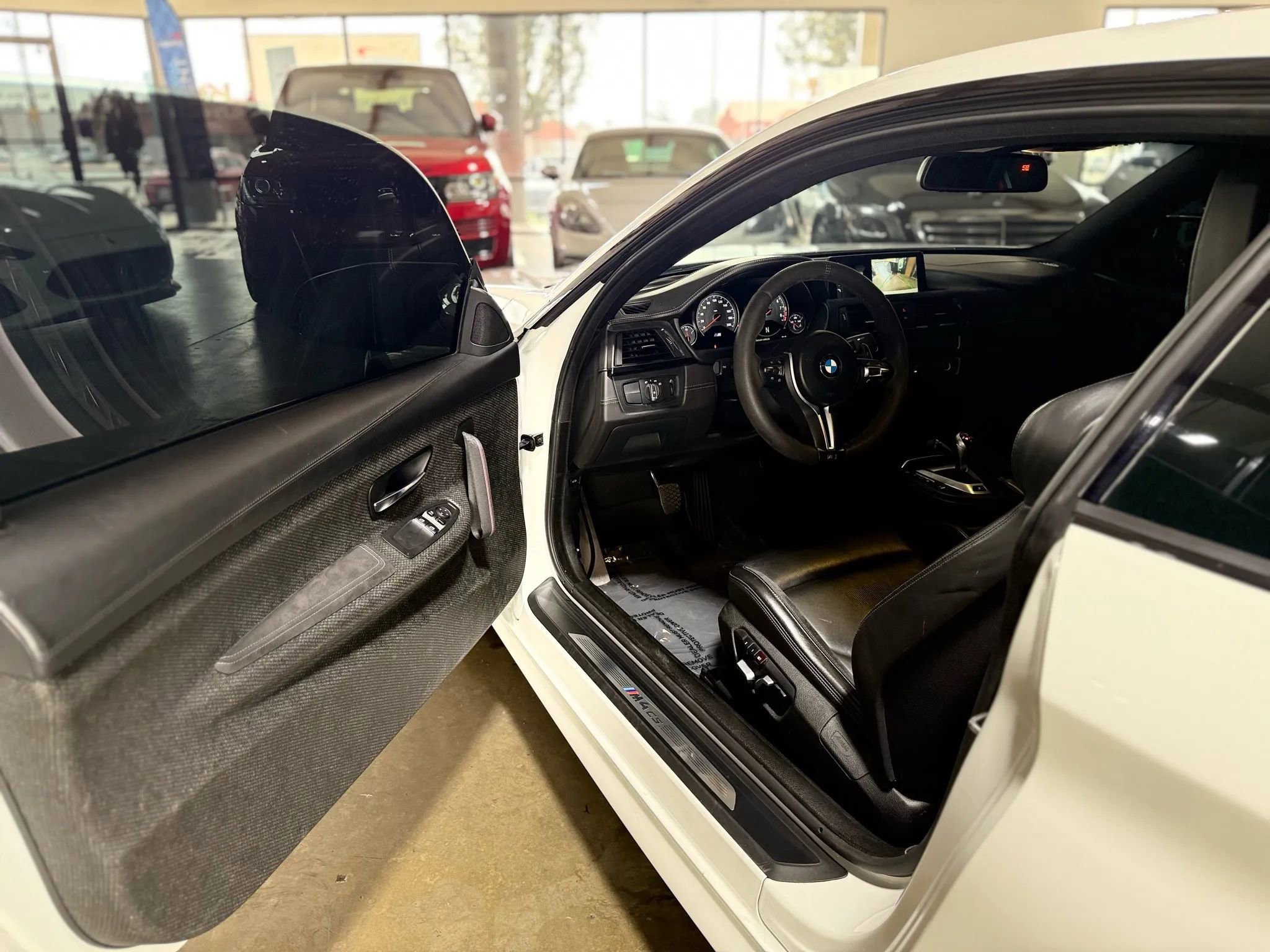 Used 2019 BMW M4 CS image 12