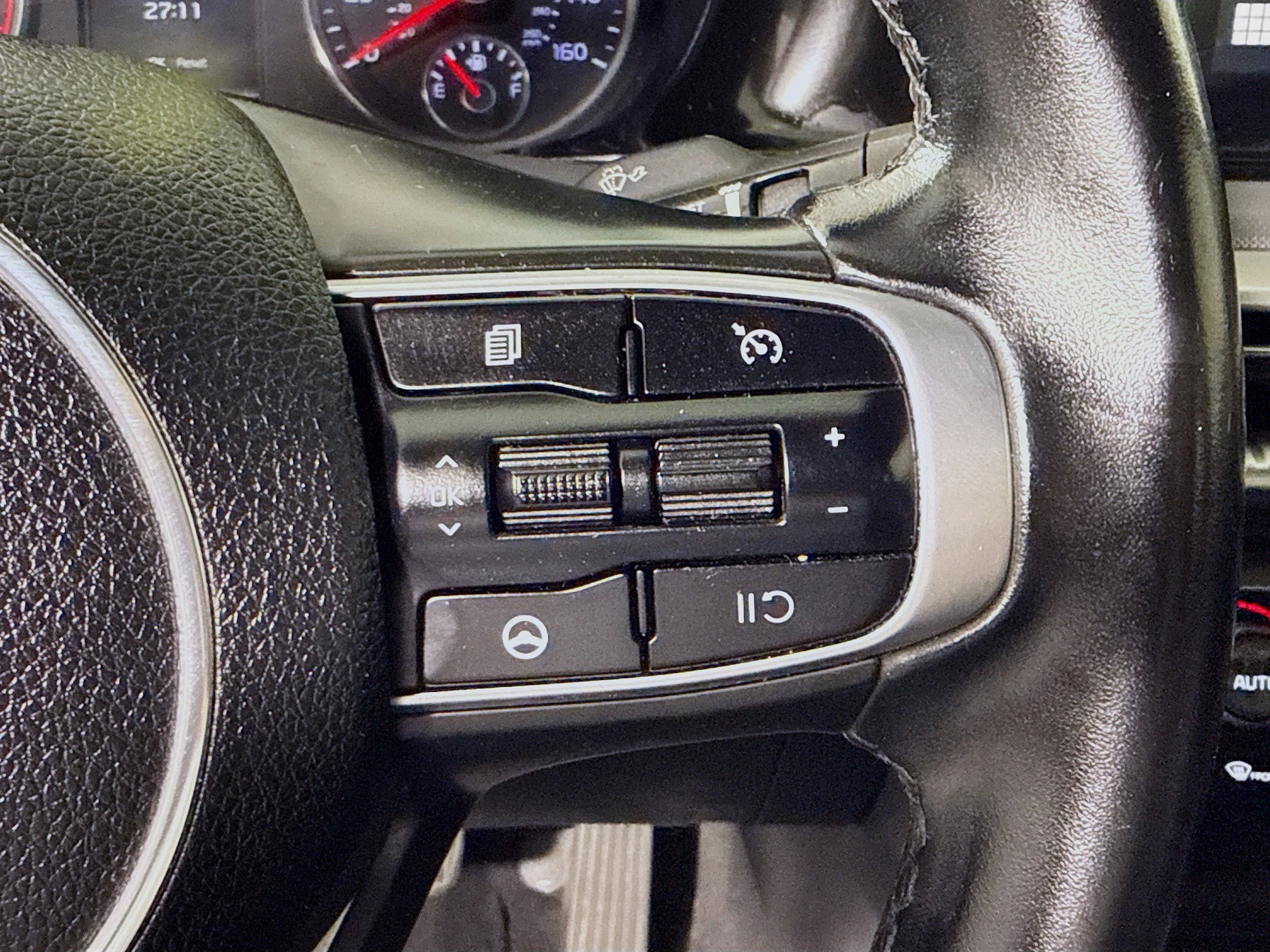 Used 2021 Kia K5 GT-Line FWD image 15