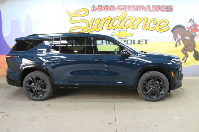 New 2027 Chevrolet Traverse RS w/ LPO, Floor Liner Package