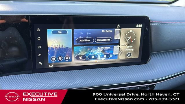 Used 2025 Nissan Kicks SR FWD image 15