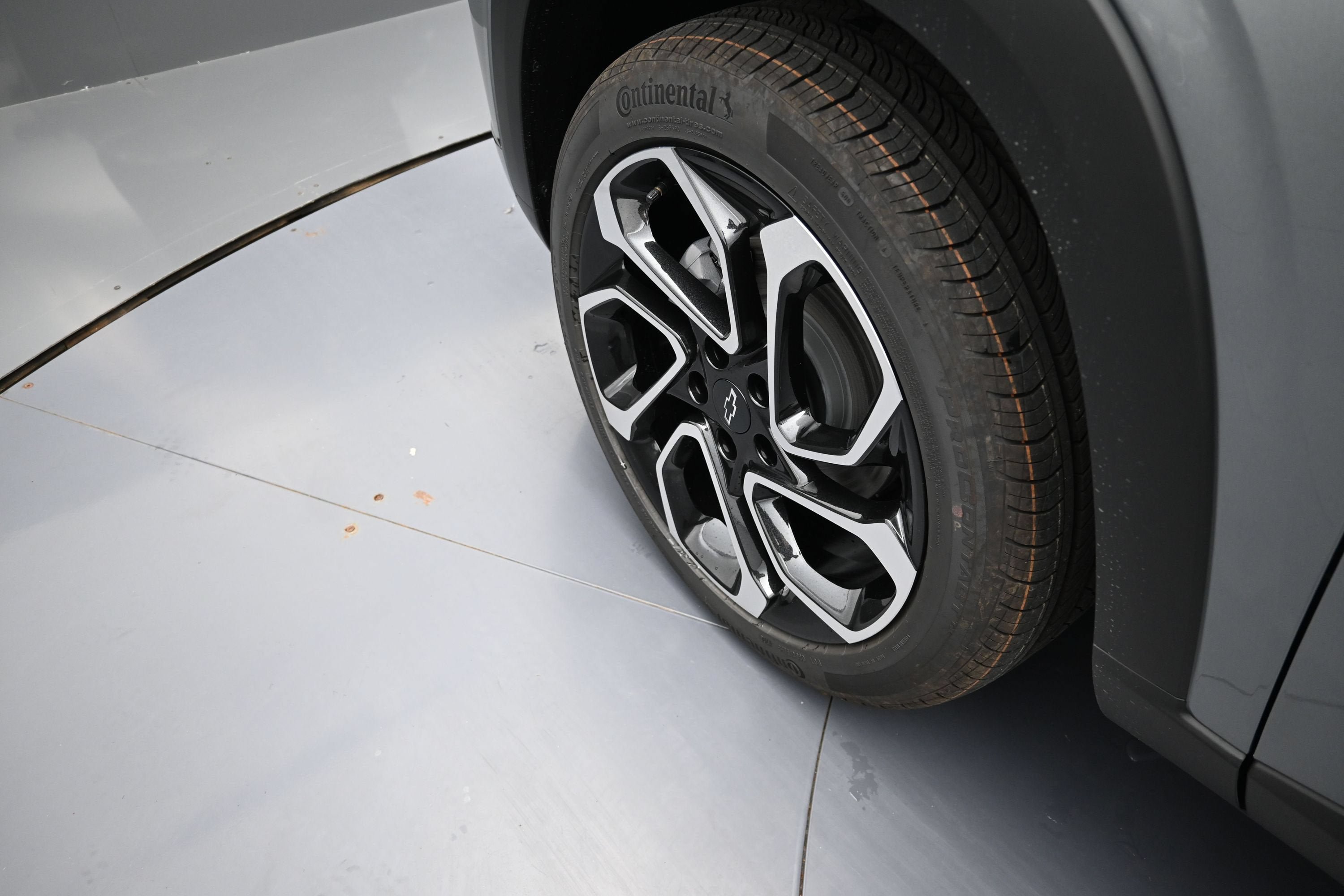 New 2026 Chevrolet Trax RS w/ Driver Confidence Package FWD image 33