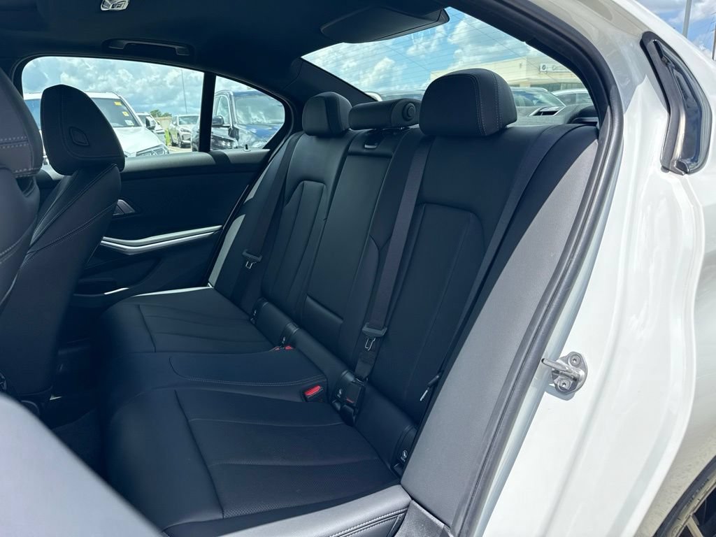 Certified 2023 BMW 330i Sedan w/ M Sport Package RWD image 18
