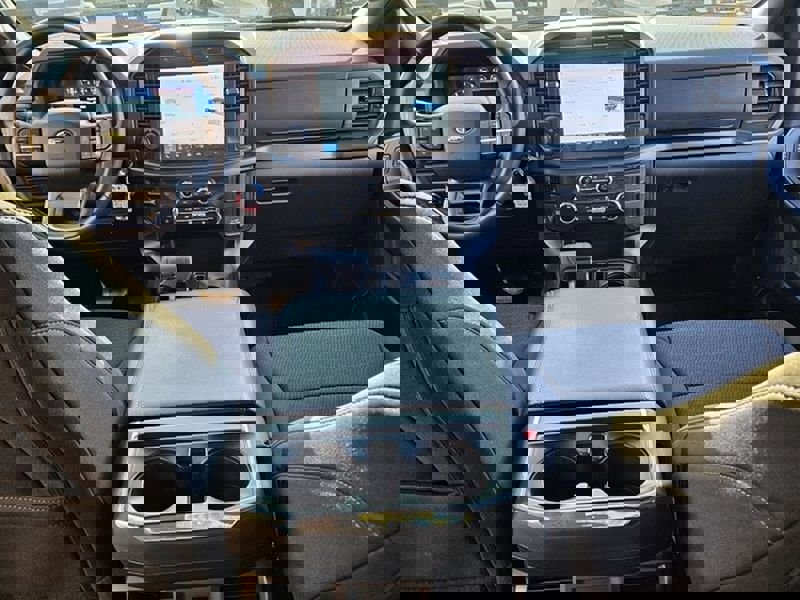 Used 2024 Ford F150 XLT w/ XLT Black Appearance Package image 10