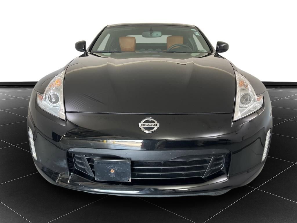 Used 2016 Nissan 370Z Touring w/ Aerodynamics Package RWD image 8