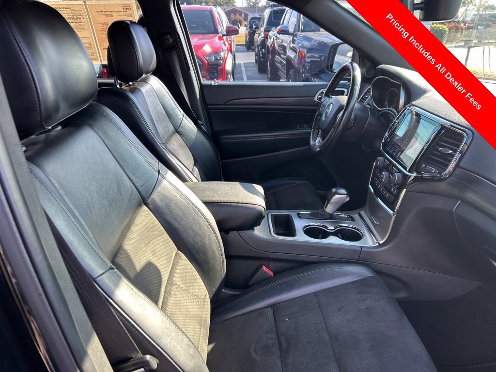 Used 2019 Jeep Grand Cherokee Altitude RWD image 23