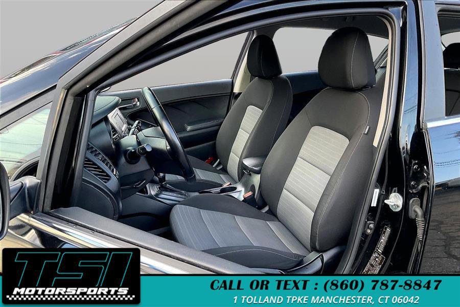 Used 2014 Kia Forte EX image 25