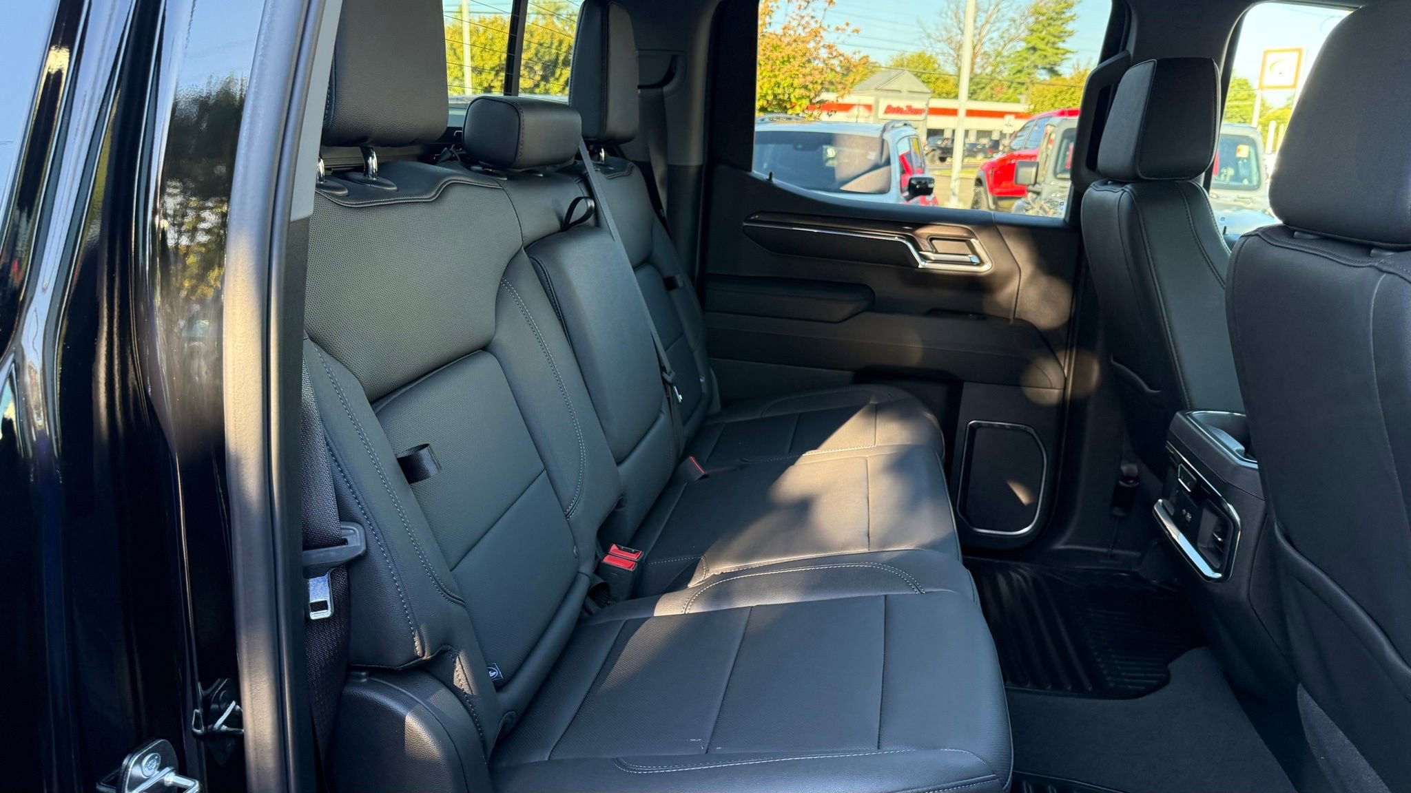 Used 2024 Chevrolet Silverado 1500 LTZ w/ LTZ Convenience Package II image 19