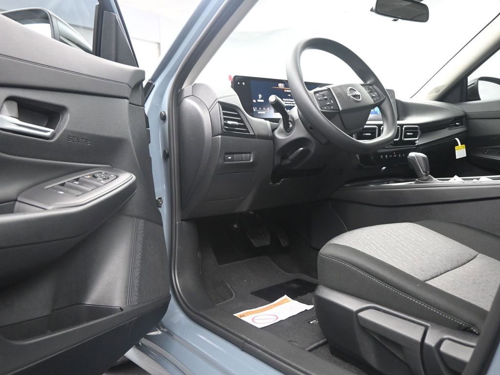 New 2026 Nissan Sentra SV image 9