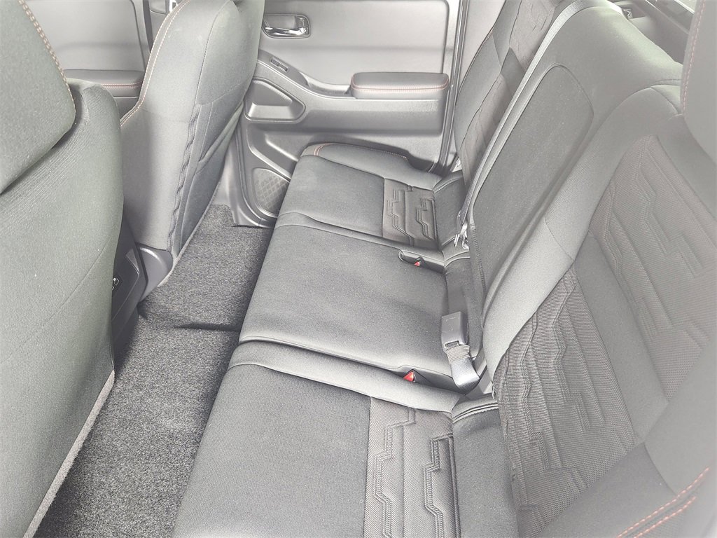 Used 2024 Nissan Frontier PRO-4X w/ Off-Road Protection Package image 12
