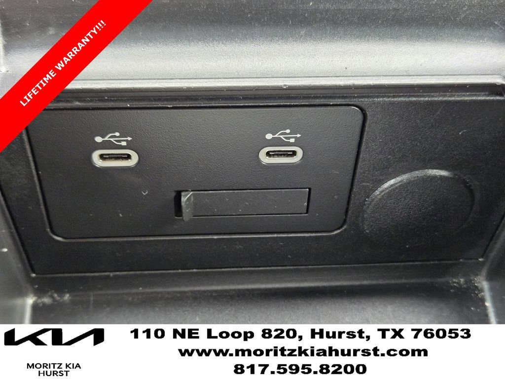 Used 2024 MAZDA MAZDA3 s image 22