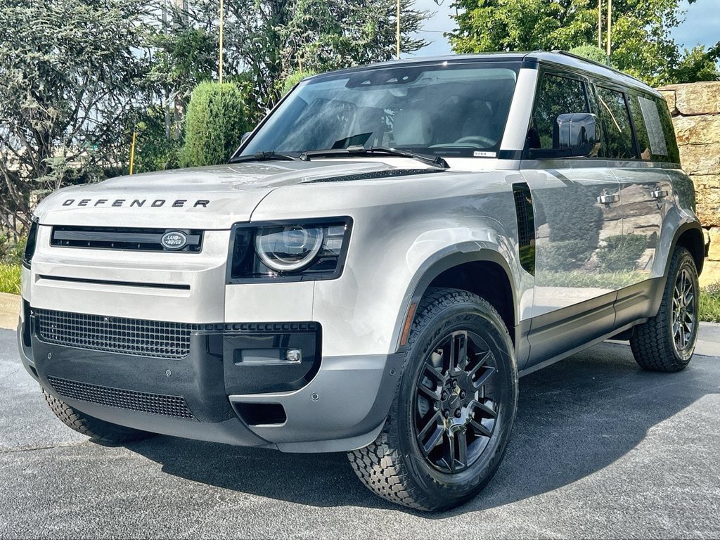 New 2026 Land Rover Defender 110 S AWD/4WD image 1