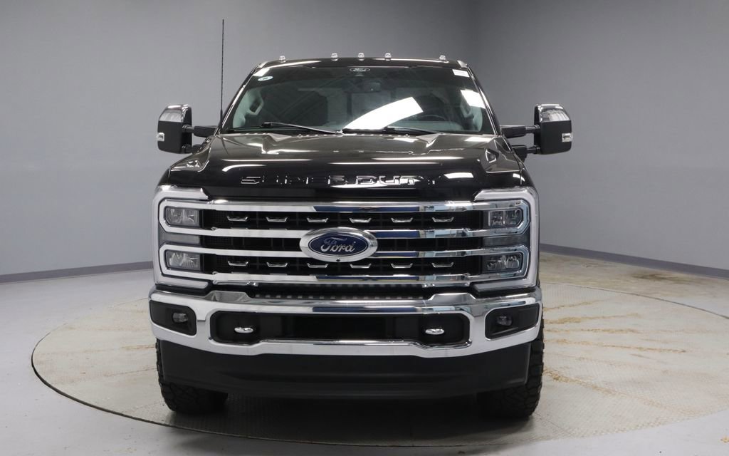 Used 2024 Ford F350 Lariat w/ Chrome Package image 6