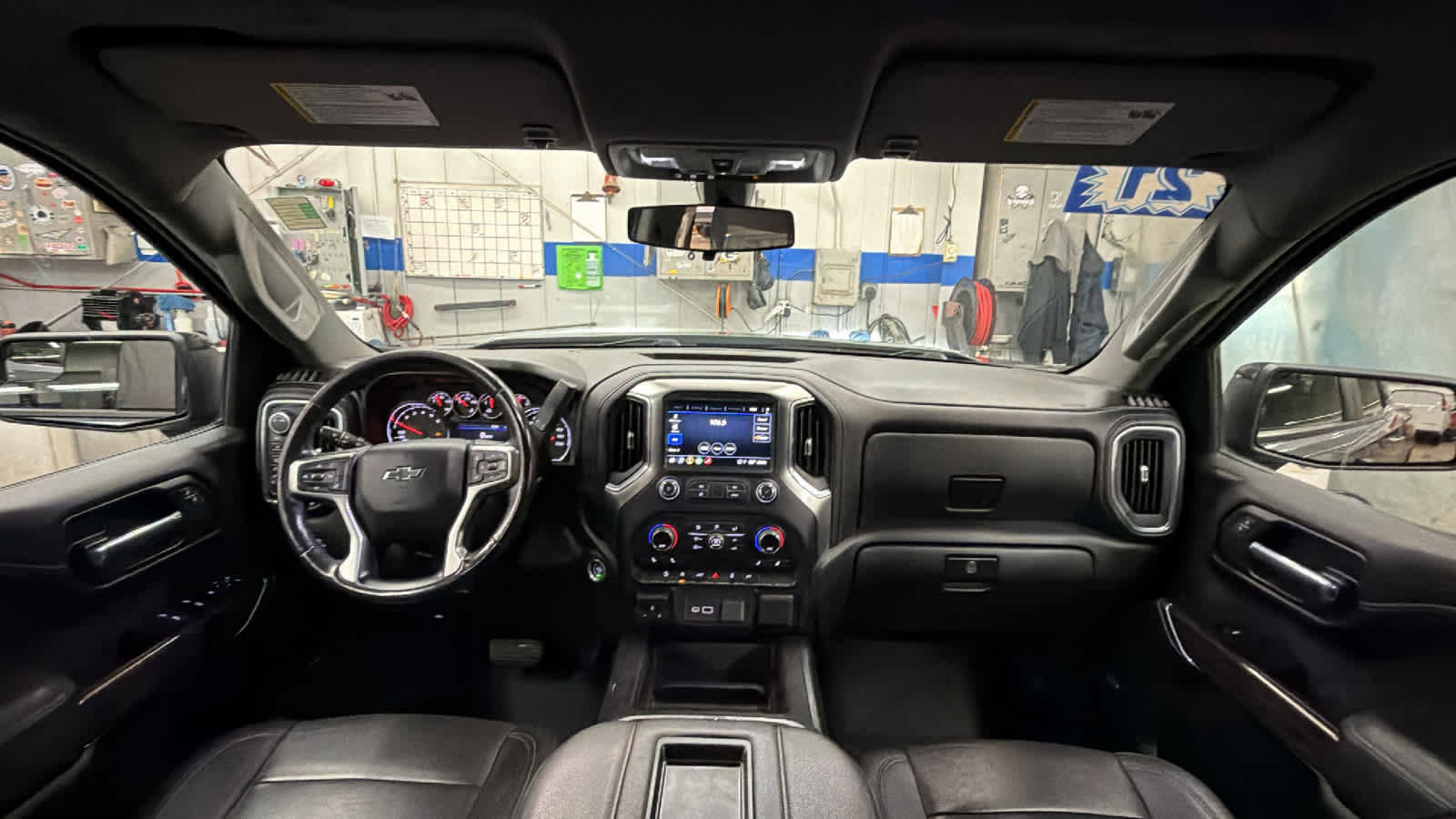 Used 2021 Chevrolet Silverado 1500 RST image 22