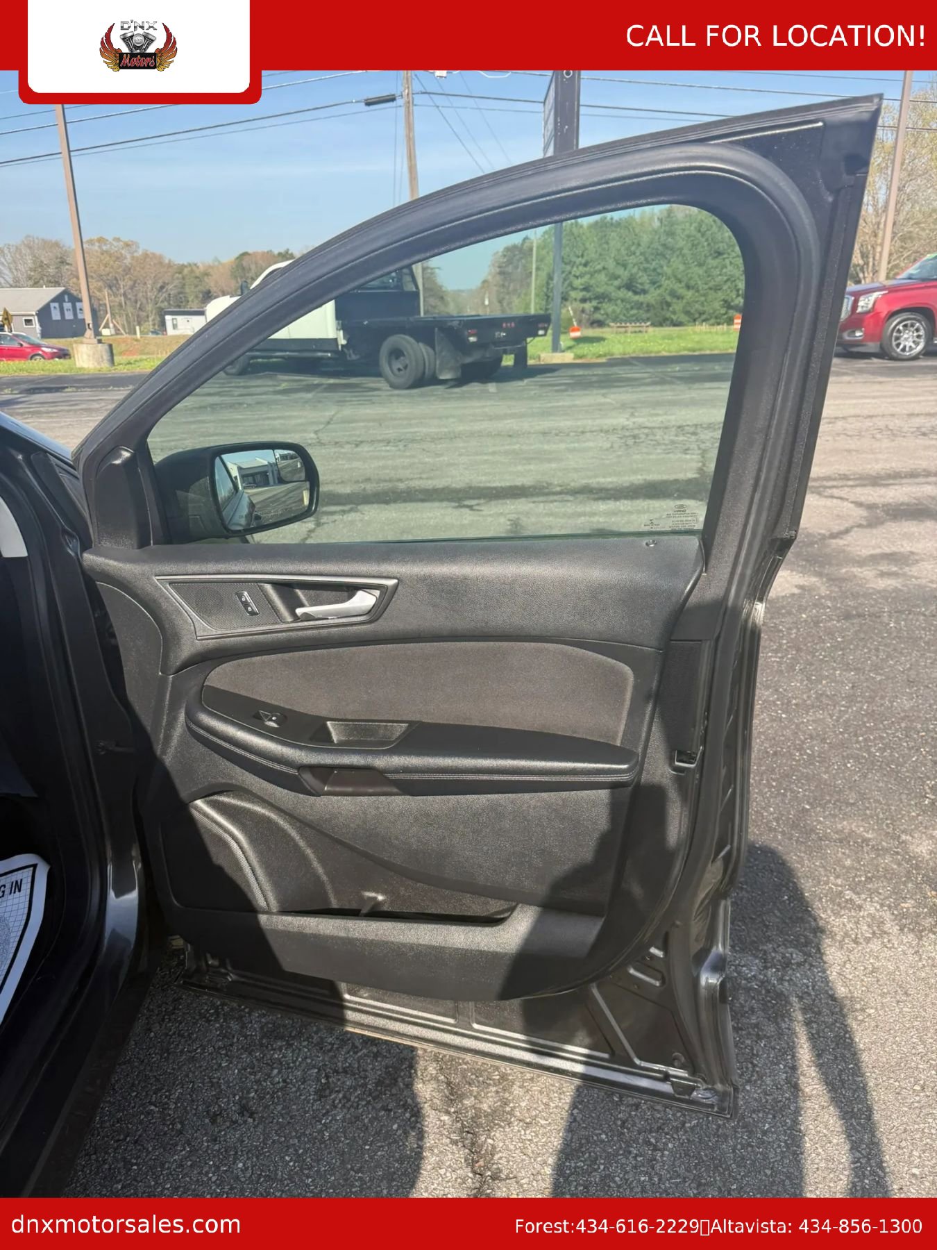 Used 2018 Ford Edge SE image 26