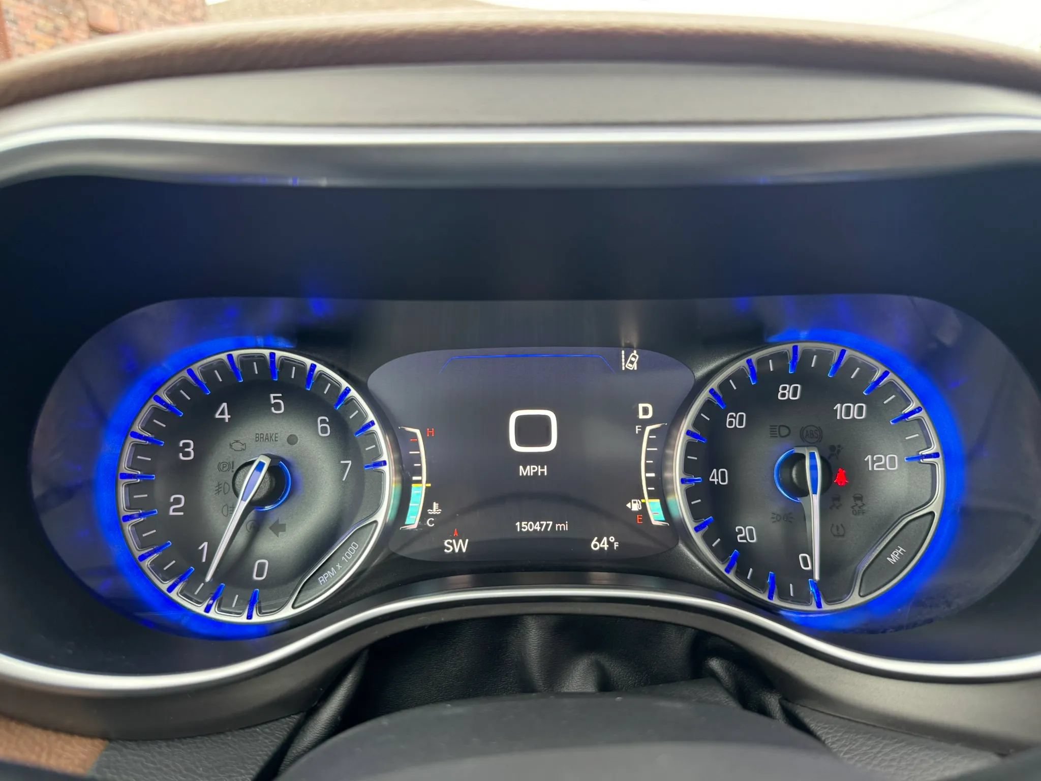 Used 2018 Chrysler Pacifica Limited w/ Tire & Wheel Group FWD image 62