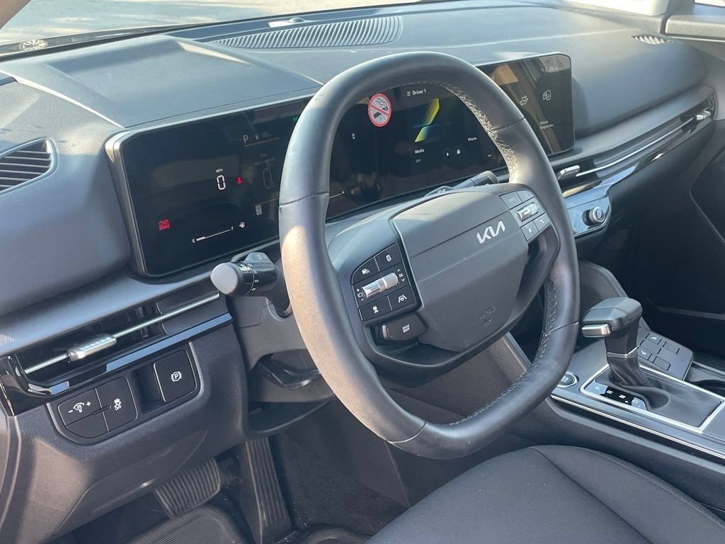 New 2026 Kia Sportage LX w/ LX Convenience Package FWD image 9