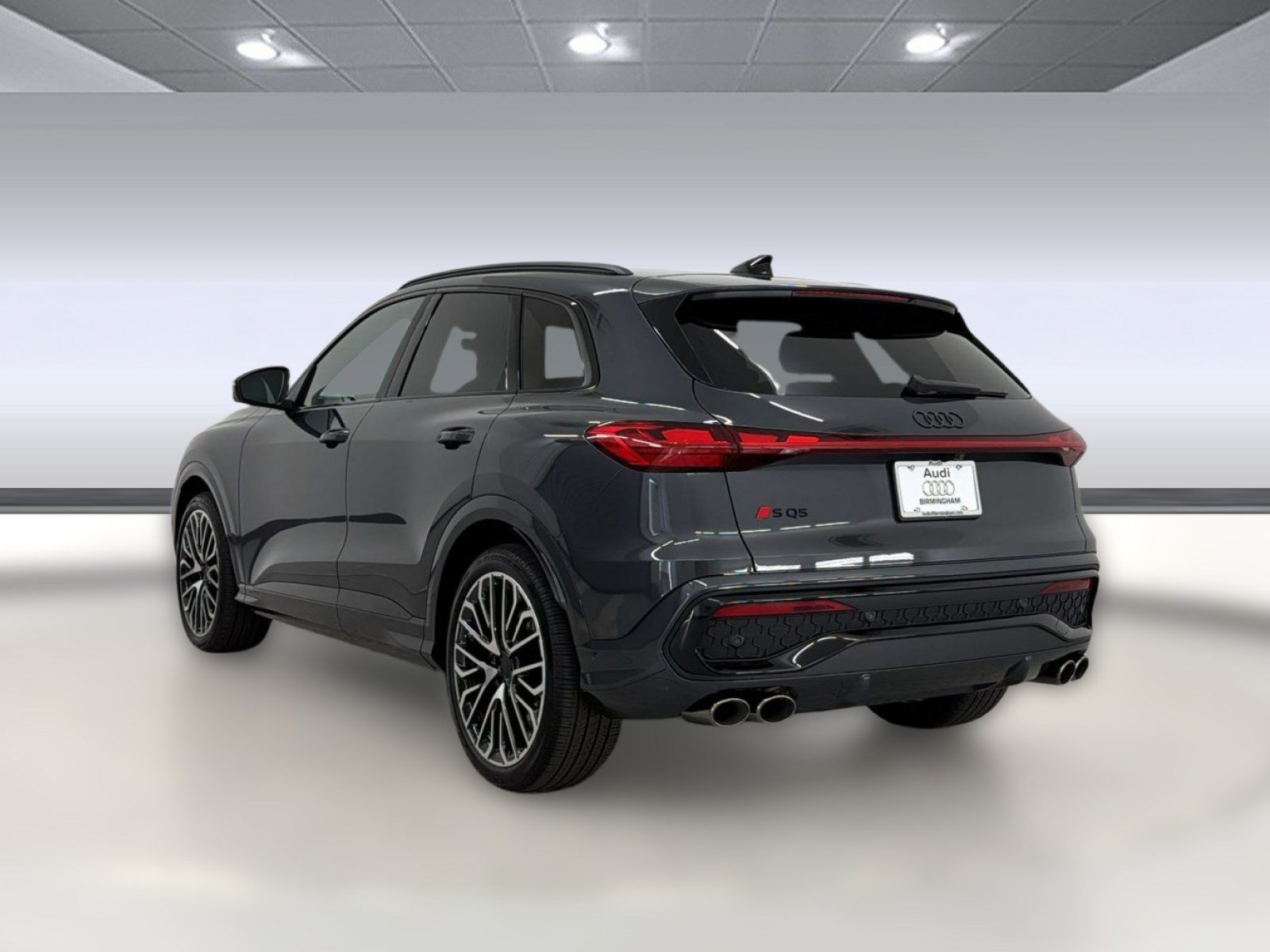 New 2026 Audi SQ5 Prestige AWD/4WD image 3