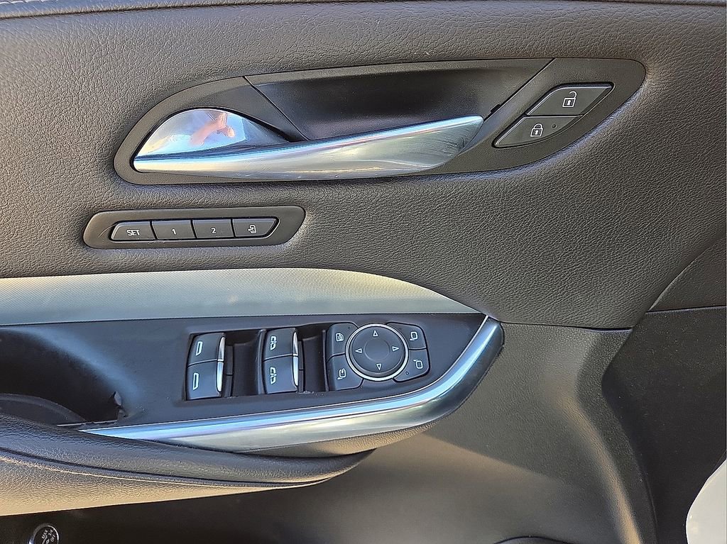 Used 2020 Cadillac XT4 Premium Luxury image 22