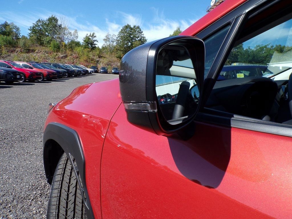 Certified 2025 Subaru Crosstrek 2.0i Premium image 3