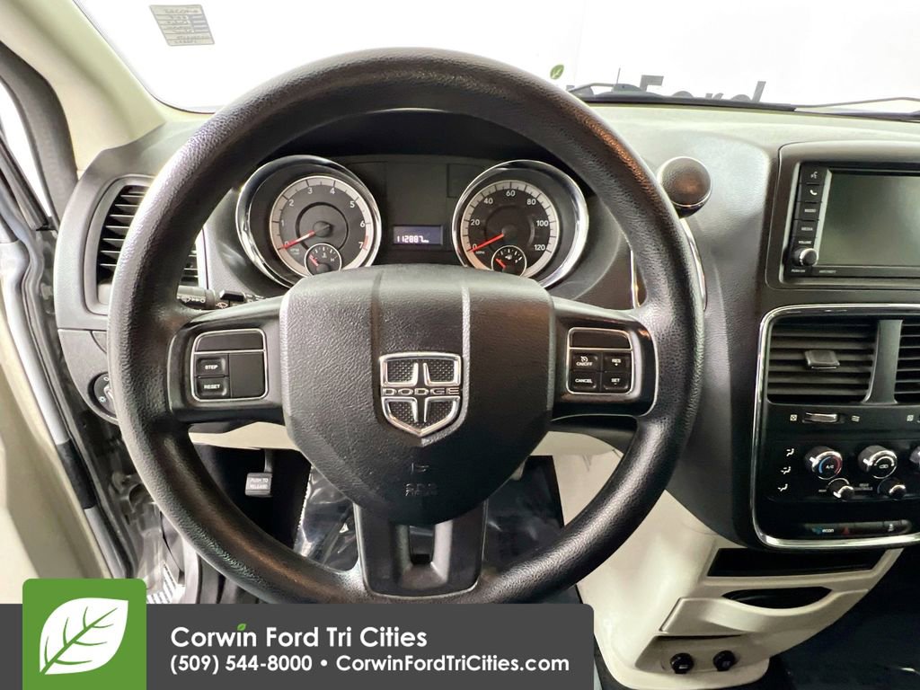 Used 2018 Dodge Grand Caravan SE image 8
