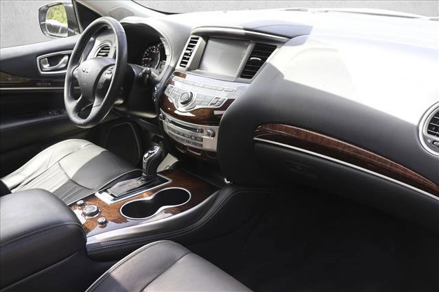 Used 2017 INFINITI QX60 Luxe w/ Deluxe Technology Package AWD/4WD image 29