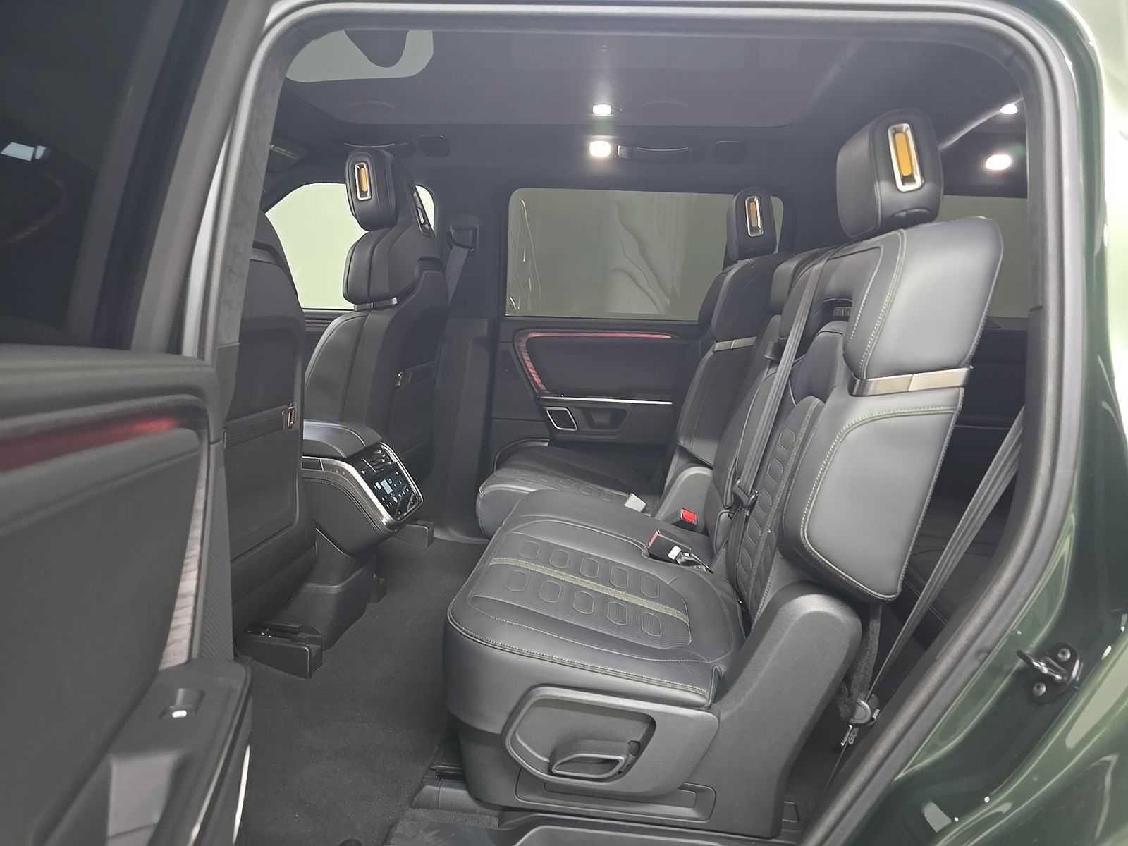 Used 2024 Rivian R1S Adventure Quad AWD/4WD image 8