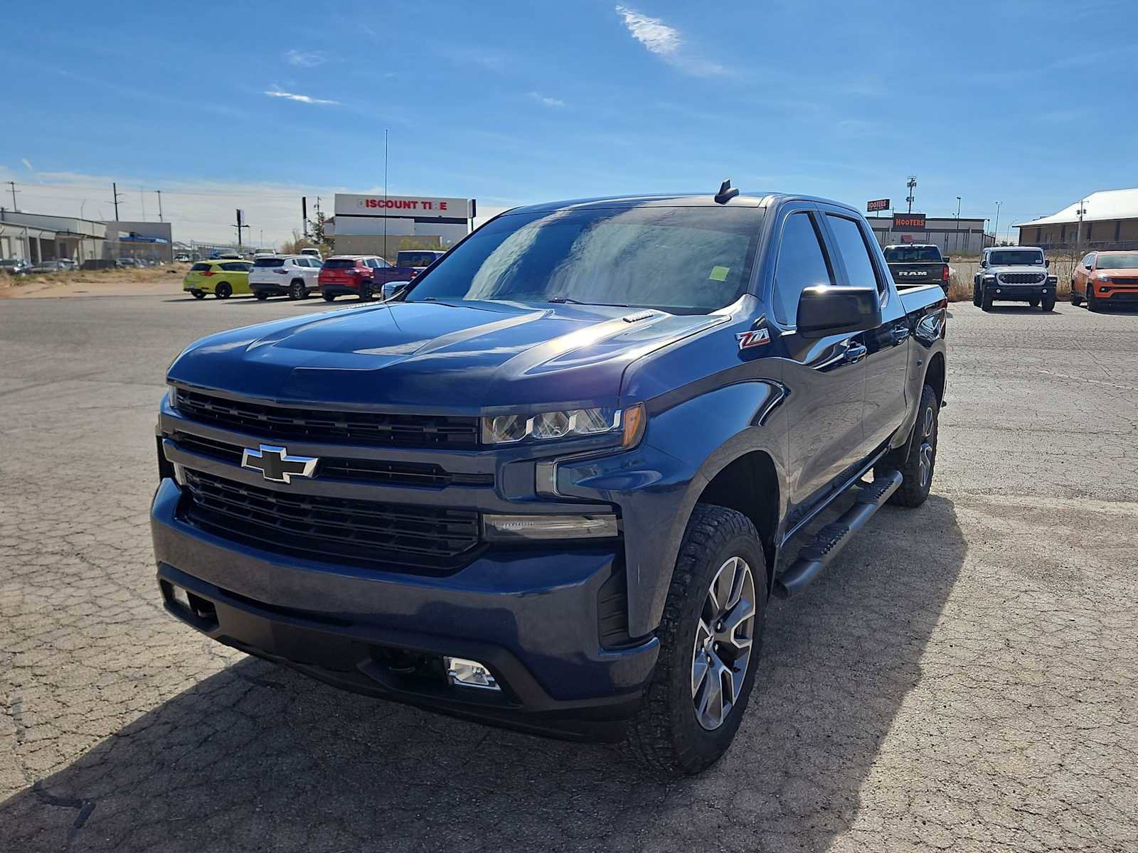 Used 2020 Chevrolet Silverado 1500 RST image 1