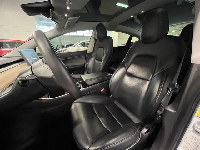 Used 2019 Tesla Model 3 Long Range image 21