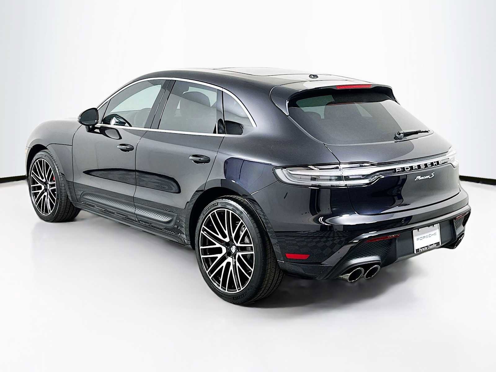 New 2025 Porsche Macan S image 3