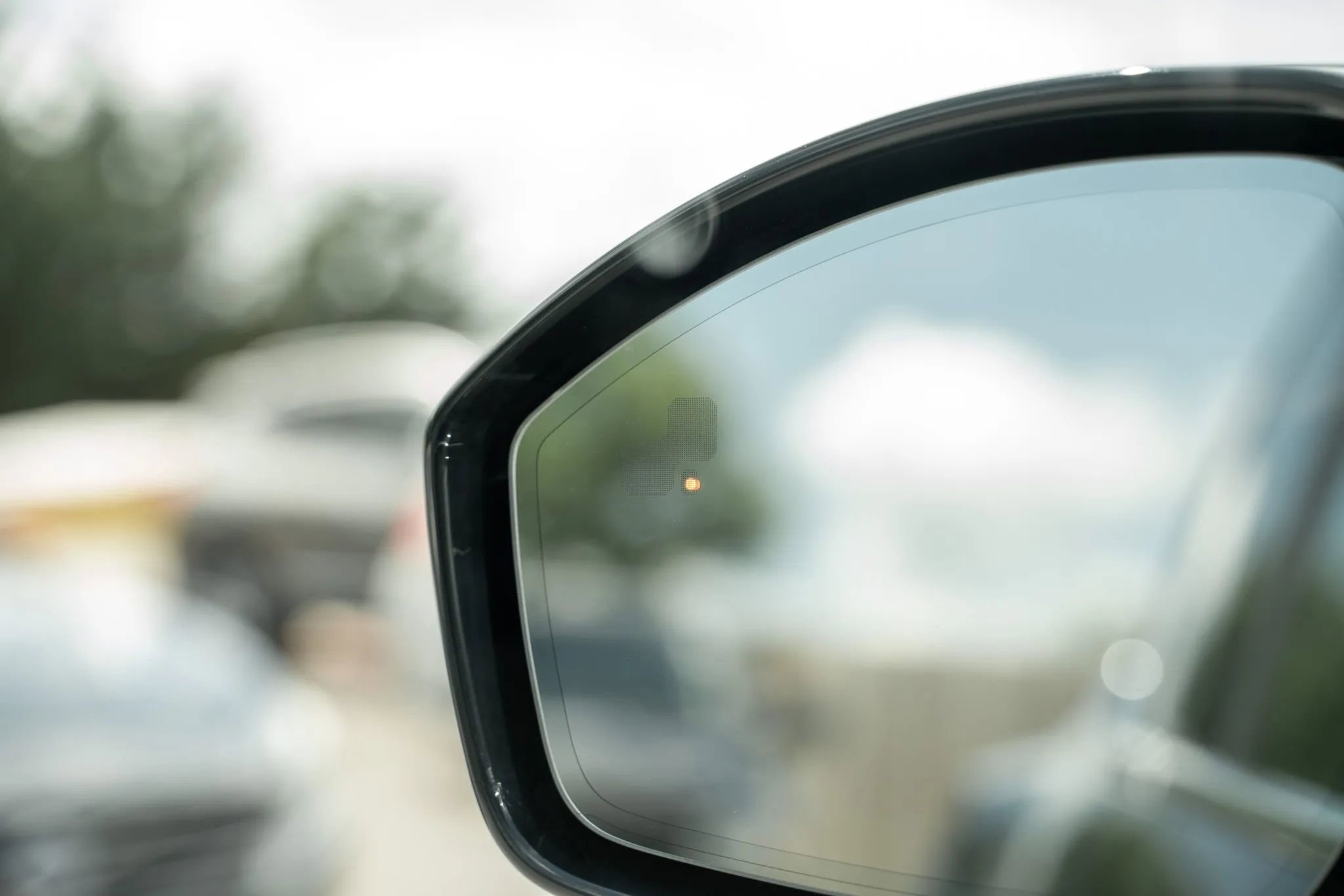 Used 2020 Jaguar E-PACE SE image 20