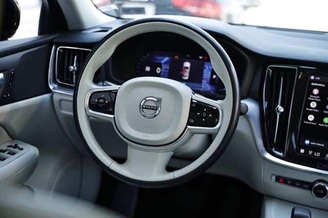 Used 2024 Volvo S60 B5 Core image 28