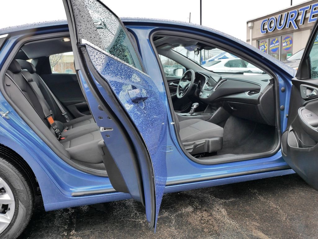 Used 2024 Chevrolet Malibu LT image 10