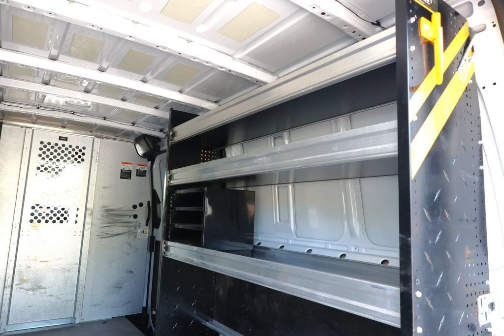 Used 2022 Mercedes-Benz Sprinter 2500 image 22