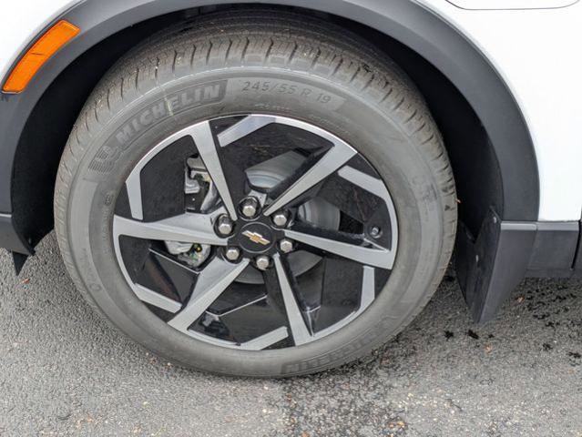 New 2026 Chevrolet Equinox EV LT image 31