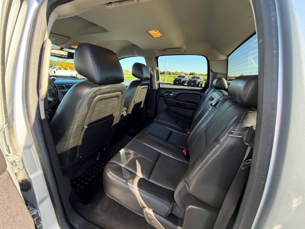 Used 2013 Chevrolet Silverado 1500 LTZ w/ LTZ Plus Package AWD/4WD image 16
