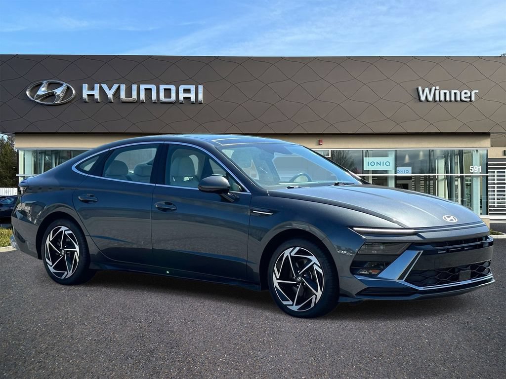 Certified 2024 Hyundai Sonata SEL w/ Convenience Package FWD image 6