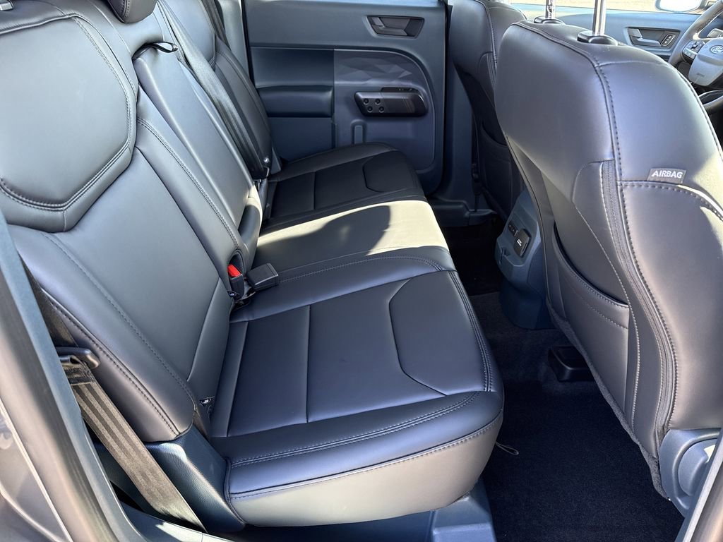 New 2026 Ford Maverick Lariat w/ Black Appearance Package image 15