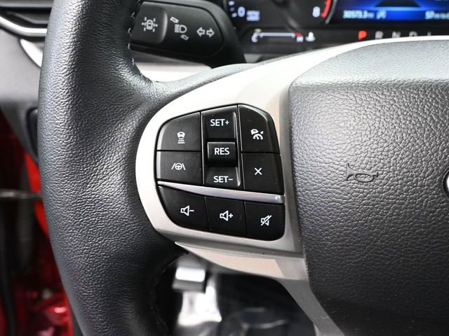 Used 2023 Ford Explorer XLT w/ Equipment Group 202A image 27