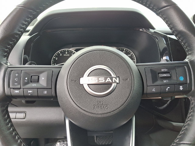 Used 2024 Nissan Pathfinder SV AWD/4WD image 19