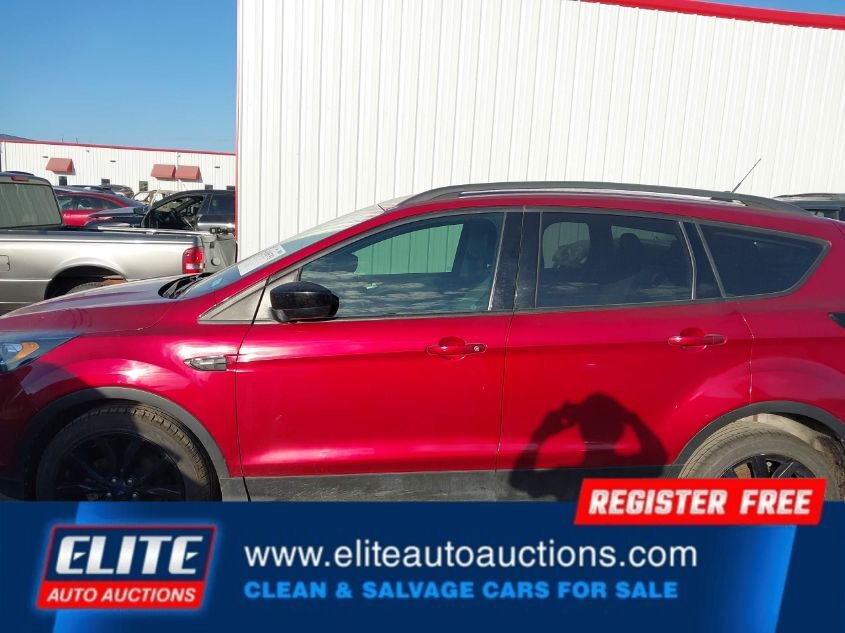 Used 2018 Ford Escape SE w/ SE Sport Appearance Package image 27