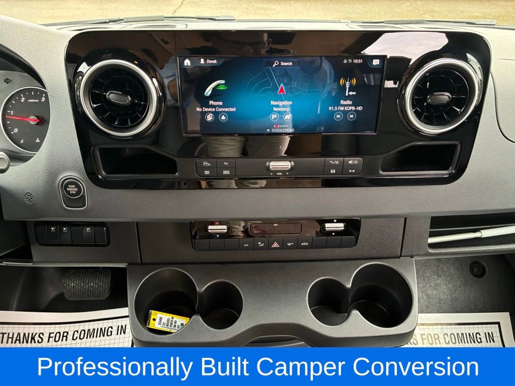 Used 2021 Mercedes-Benz Sprinter 2500 image 26