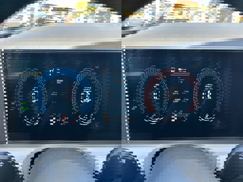 Used 2025 Hyundai Tucson SEL image 16