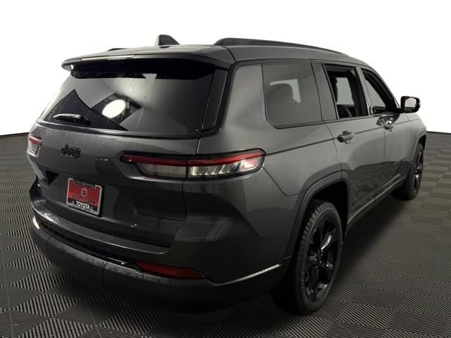 Used 2021 Jeep Grand Cherokee L Laredo image 8