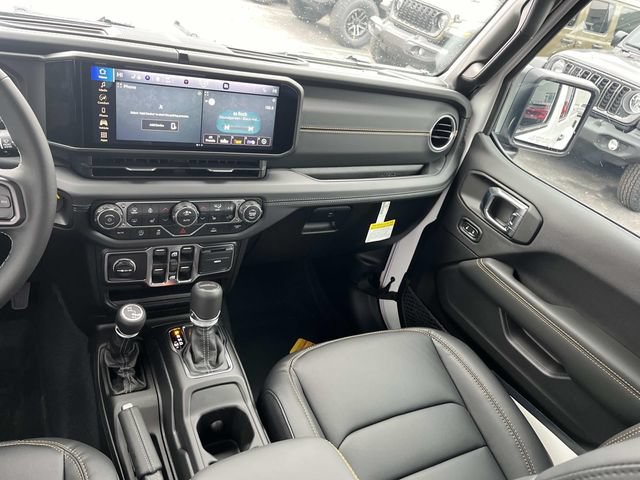 New 2026 Jeep Gladiator Mojave AWD/4WD image 14