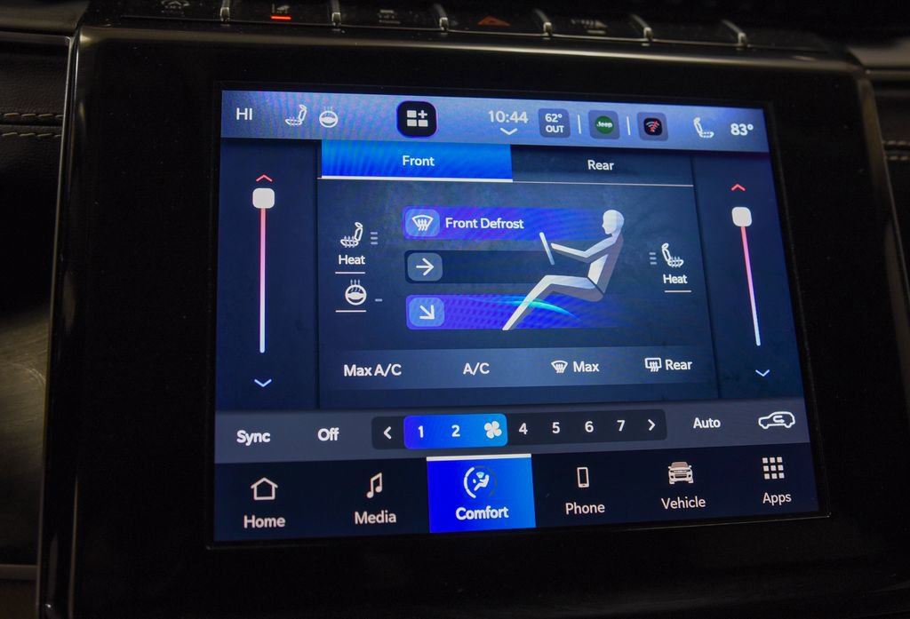 Used 2022 Jeep Grand Cherokee L Limited image 21