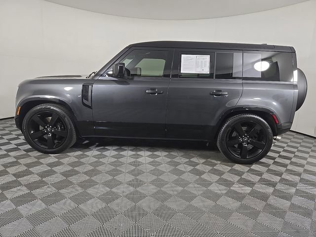 Used 2025 Land Rover Defender 110 V8 image 8
