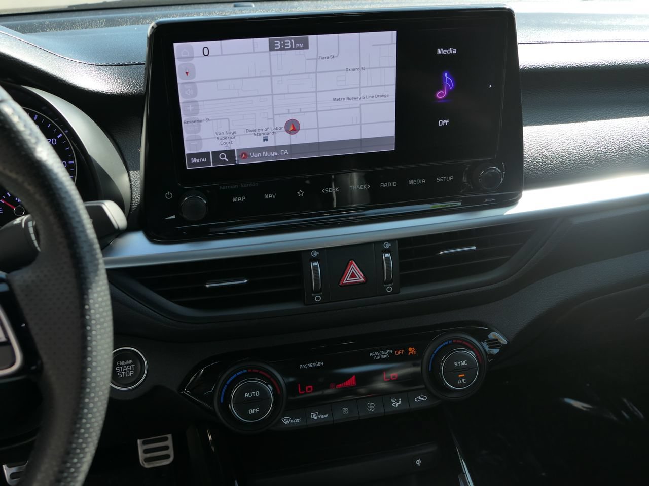 Used 2023 Kia Forte GT-Line w/ GT-Line Premium Package FWD image 19
